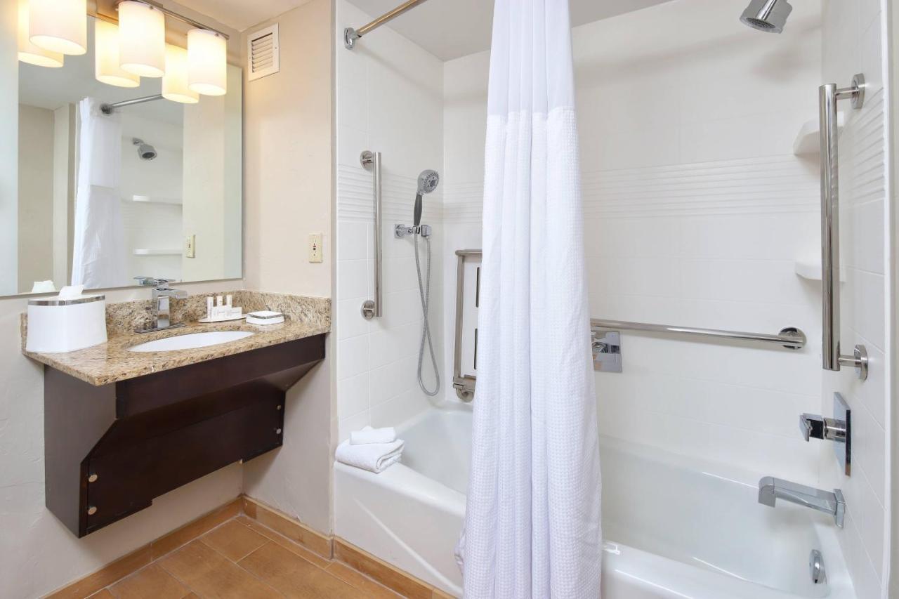 ทาวน์เพลซ สวีท ทูซอน Hotel Casas Adobes ภายนอก รูปภาพ