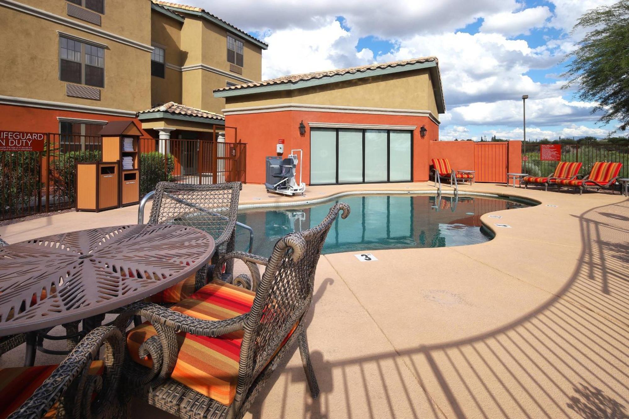 ทาวน์เพลซ สวีท ทูซอน Hotel Casas Adobes ภายนอก รูปภาพ