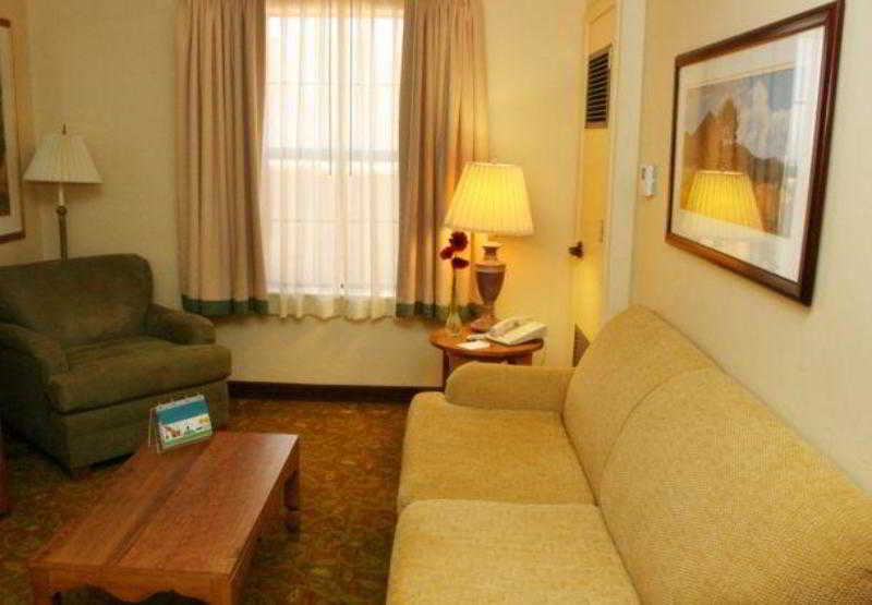 ทาวน์เพลซ สวีท ทูซอน Hotel Casas Adobes ภายนอก รูปภาพ